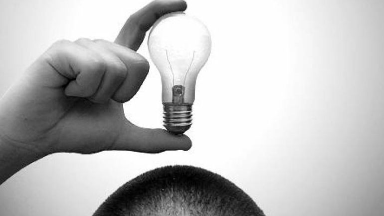 Γιατί οι έξυπνοι άνθρωποι δεν βρίσκουν ταίρι;